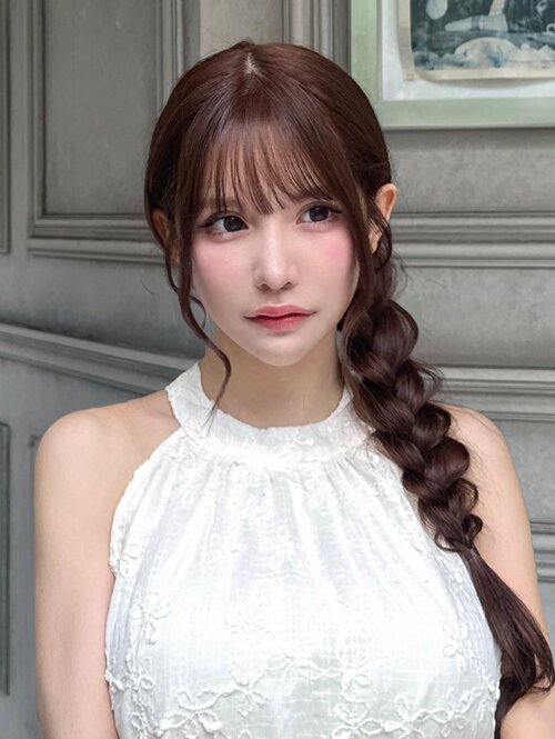 美女の“顔面変化写真”に高須院長が「嘘つき！」“整形費用2600万円モデル”平瀬あいりが明かす本音「何言っても繰り返し」
