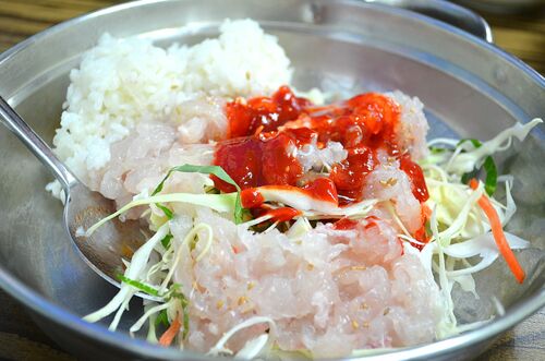 親子丼のごはんをうどんのスープに入れるのはあり？韓国人が混ぜて食べたがるのはなぜ？Netflix『隣の国のグルメイト』で浮き彫りになる日韓の食文化の違い【韓流談義fromソウル】