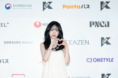 元IZ*ONEのチョ・ユリがKCON出演「清楚」と「ワイルド」の対照的なステージで観客を魅了！『イカゲーム2』＆6月配信『イカゲーム3』でも注目の若手スター！〈レポート〉