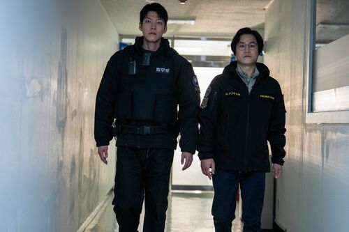 Netflixトップ10！新作映画『武道実務官』キム・ウビン扮する主人公のキャラクター設定が斬新！ 武道の達人でゲーム好きとは？