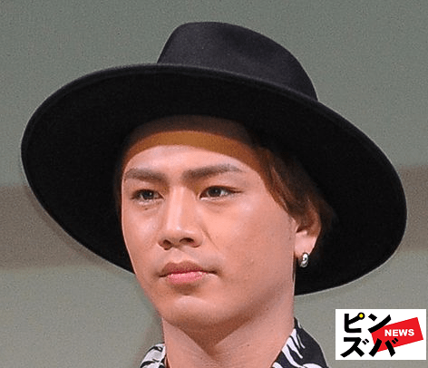 【先週の人気記事「イケメン画像」トップ2】大沢たかお｢56歳に見えない｣爆イケ横顔にファン悶絶＆三代目JSB登坂広臣｢腕タトゥー｣が目を引く“オラオラ系ショット”