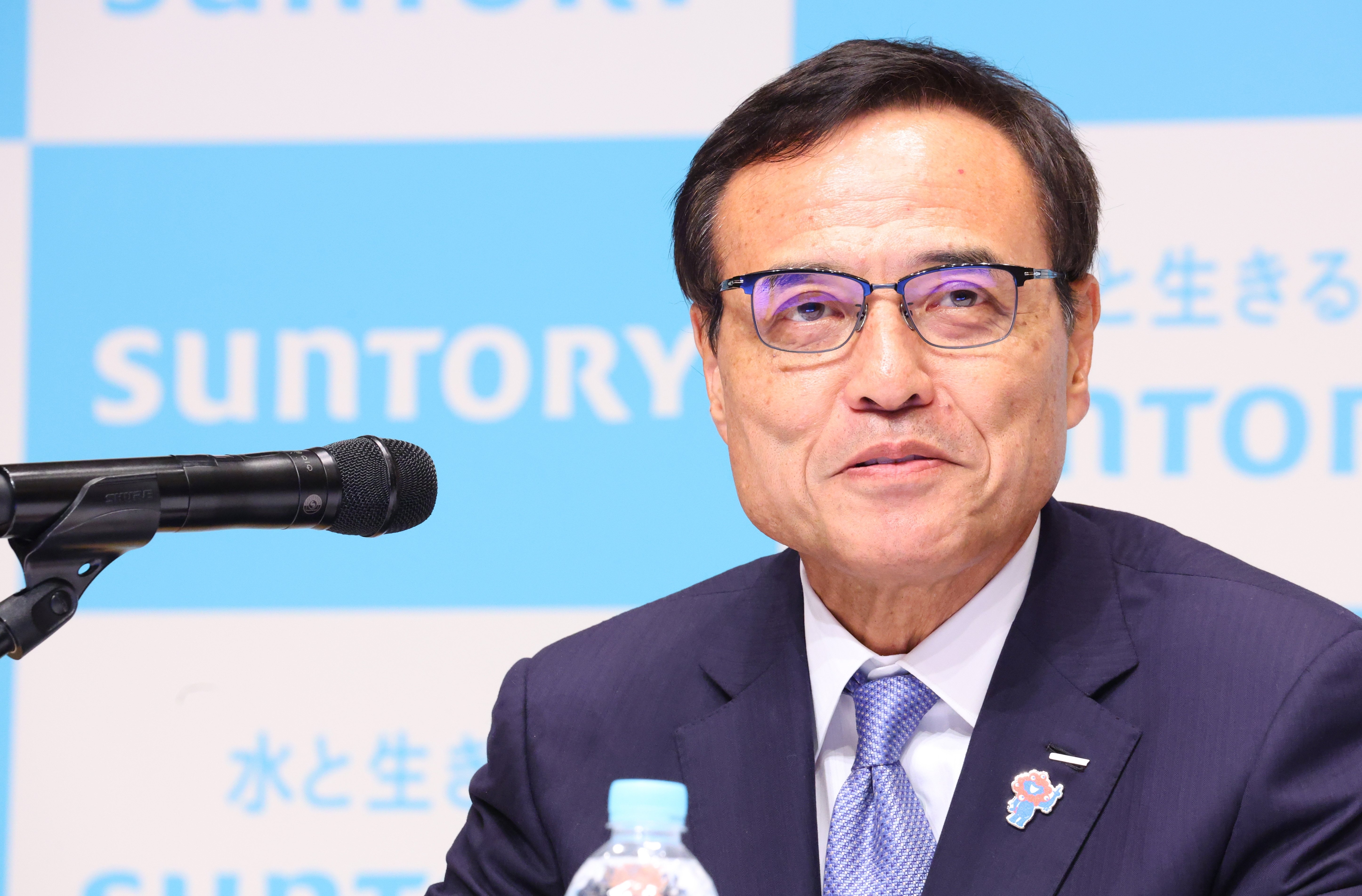 【フジの命運も握った】サントリー新浪剛史前会長「大麻取締法違反疑惑で辞任」にアイドルファンも憤怒のワケ