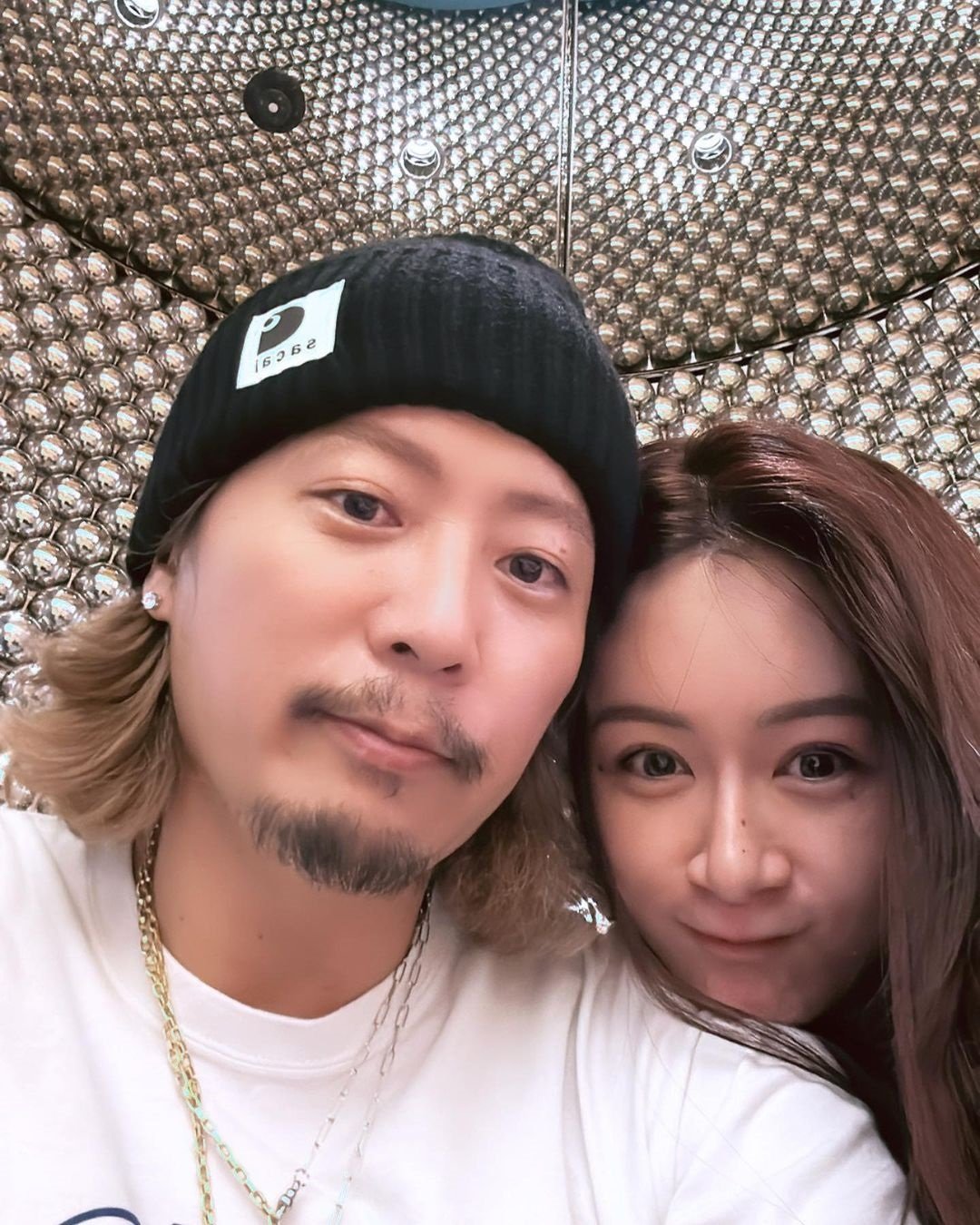 元EXILE・黒木啓司、幸せ溢れる家族ショット公開 愛息の赤いおでこには「どうしちゃった？」「元気な証拠」｜ふねぽニュース | 双葉社