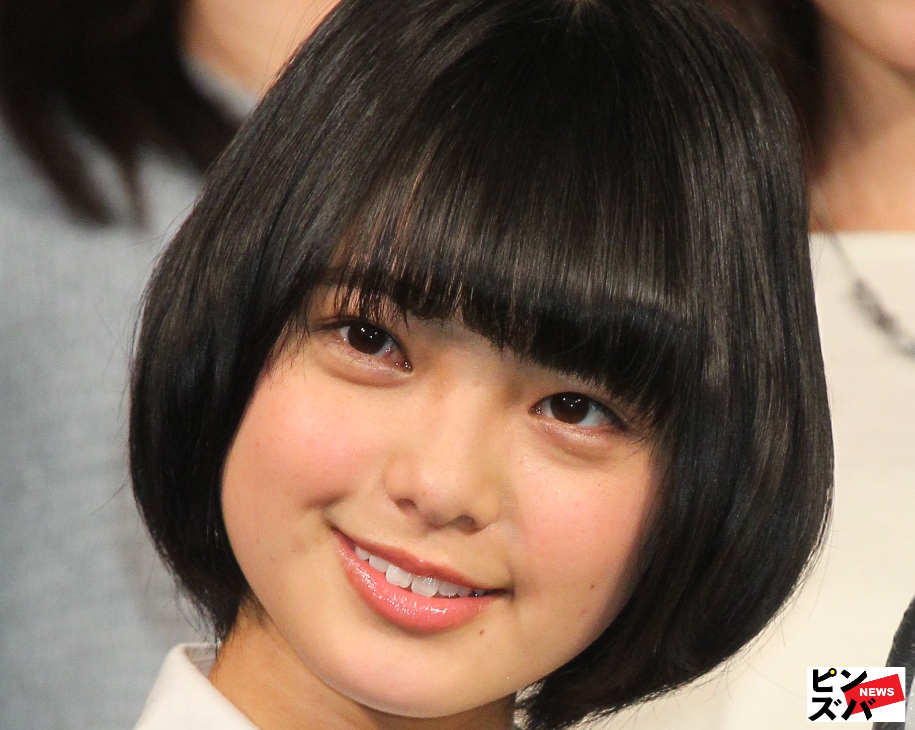 「猫と犬となんだろ？」「残らないといいな」の声も…平手友梨奈の右肩タトゥーが沸騰　歌手・モデル…意外タトゥー芸能人