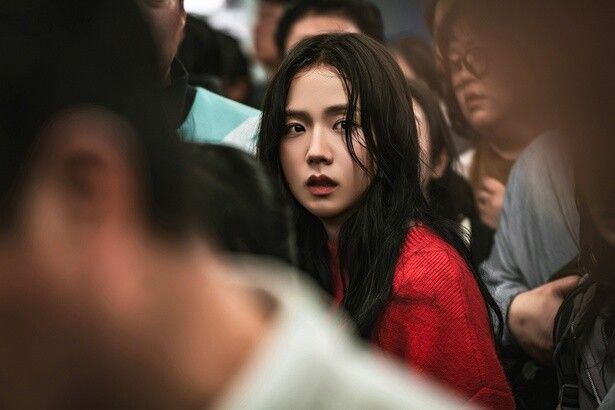BLACKPINKジス＆パク・ジョンミン主演『ニュートピア』で光った脇役、酒浸りの大学浪人生役は『愛の不時着』のタン・ジュンサン【韓流談義fromソウル】