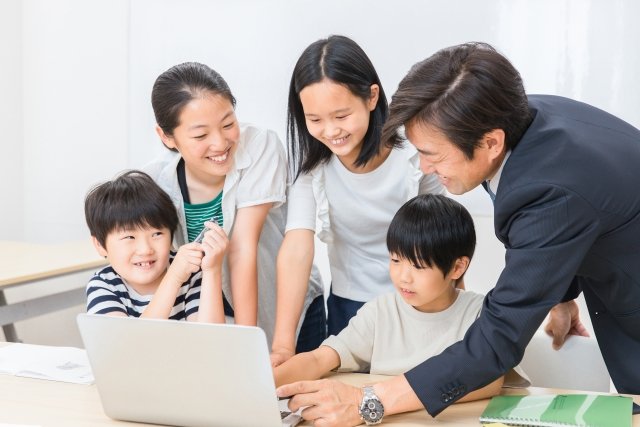 プログラミング、K‐POPダンス、金融教育も…“子供の習い事”がピアノ、そろばんから激変中