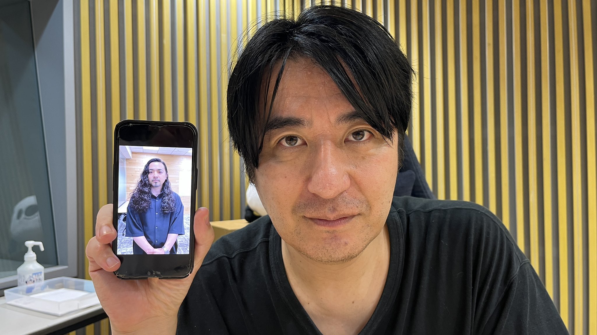 エンタメ界無双・佐久間宣行プロデューサーが24年「地上に這い上がらせた」“不倫男・ギャル・ニート・チャラ男”の奇跡