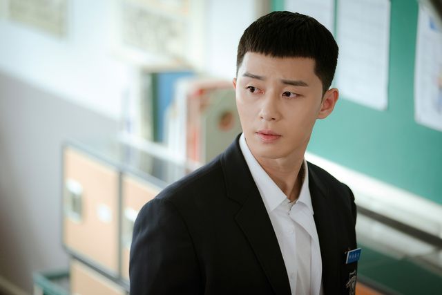 過去10年間の「人生ドラマ」最高峰に到達した究極の「三大名作」!『愛の不時着』『梨泰院クラス』あと一作は何か？【康熙奉のサランヘジョ韓ドラ〈170〉】